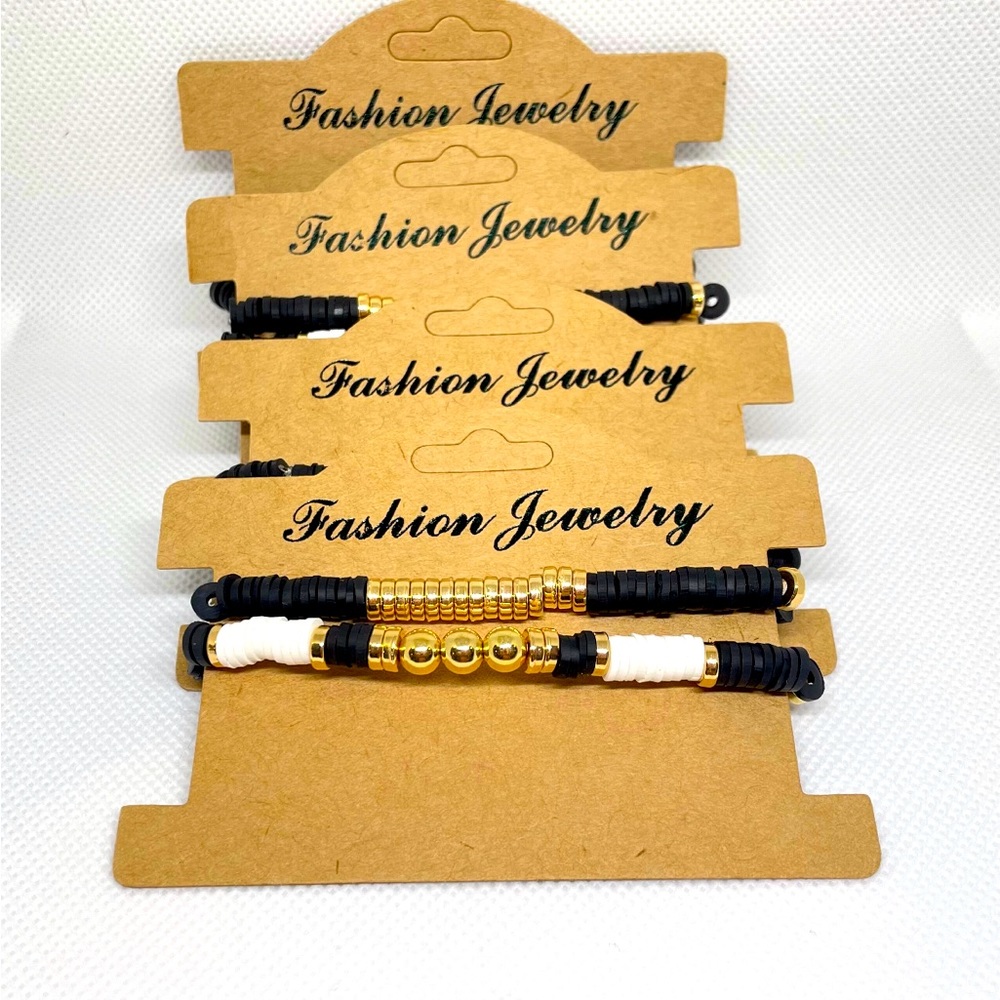 Heishi 2pcs bracelets black, white and Good